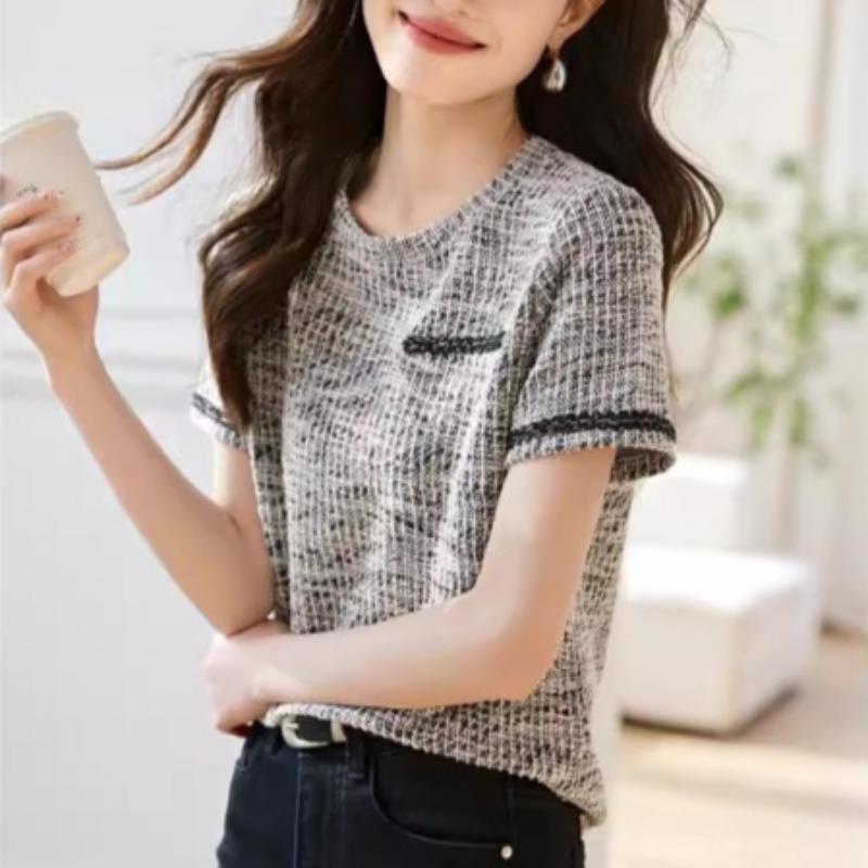 Style Fashionable T-shirt with Spring Webbing Splicing Versatile Base Short Sleeved Top Slim Fit