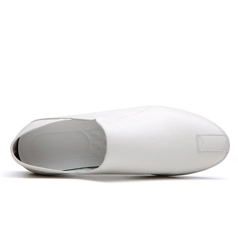 Mode Herren Slipper Bequeme Flache Freizeitschuhe Atmungsaktive Slip-On Weiches Leder Fahrschuhe Mokassins Hombre Herrenschuhe