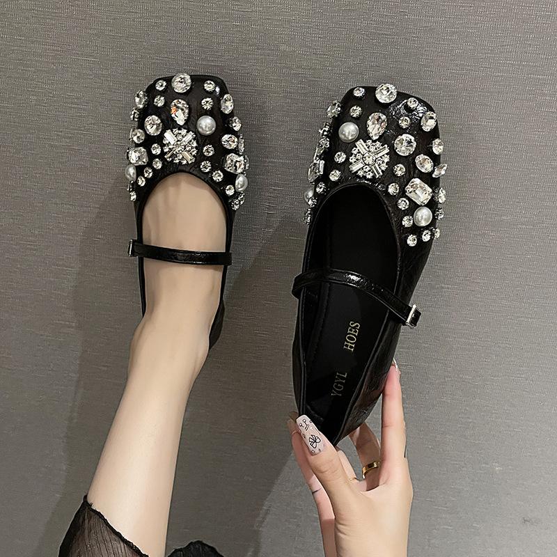 Flat Bottom Shallow Mouth Single Shoes Women's Summer 2025 New Fashion Buckle Night Wind Rhinestone Pearl Buckle Belt