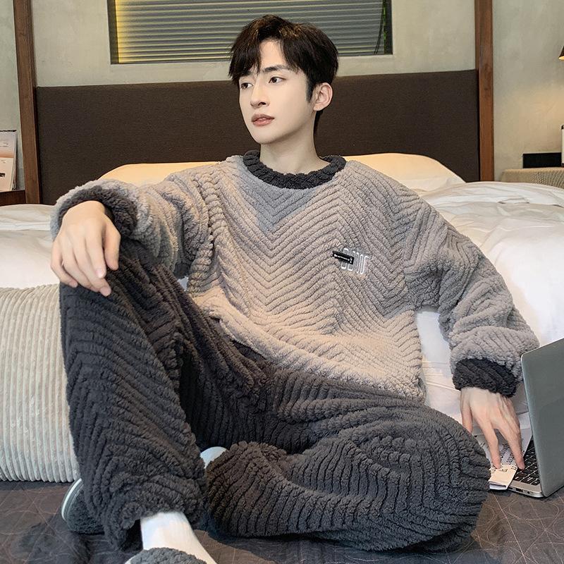 1set Men'S Casual Crew Neck Pajama Set, Cartoon Print, Polyester Knit Fabric, Slight Stretch, Loose Fit, Fall/Winter Warm Loungewear Set