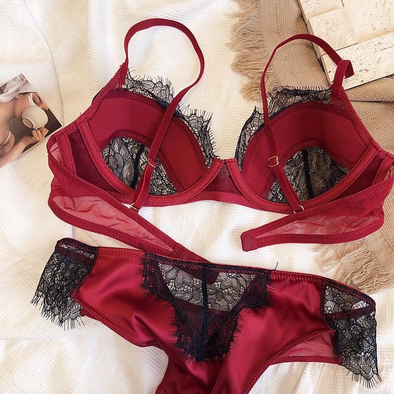 Französische sexy Unterwäsche Kontrastfarbige Einsätze Perspektive Wimpernspitze Unterwäsche Große Brust Kleiner BH