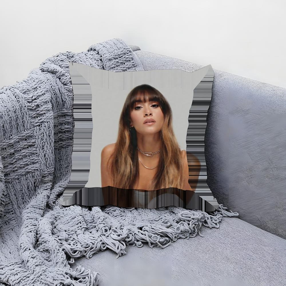Singer A-Aitana Ocana Cushion Cover Comfortable Reversible Pillow Cover Ideal for Car Sofa Bedroom & Beyond