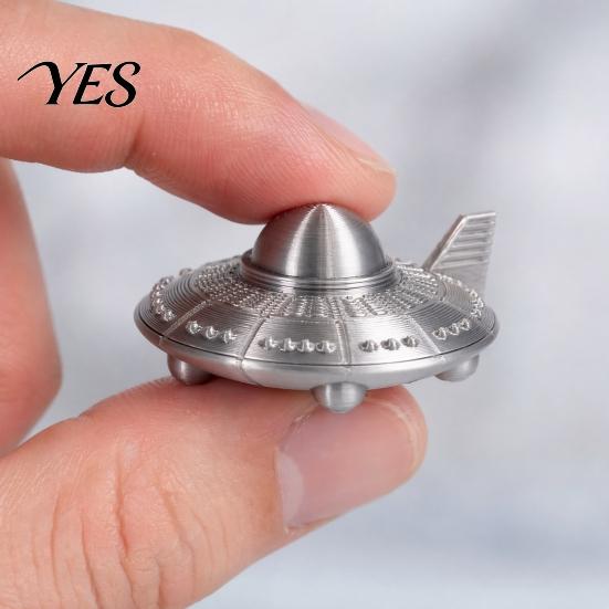 3D Printed Space Model UFO Figurine, Sci-Fi Spacecraft Decor, One-Piece Craft with Clear Space-themed Desk Accessory Texture, Mini Ornament
