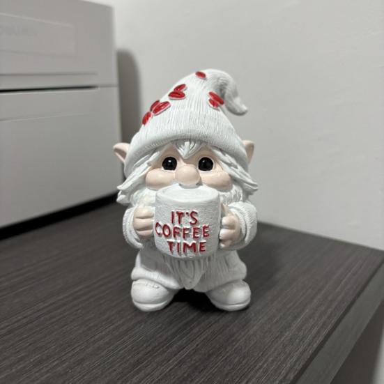 JE ČAS NA KÁVU Figurka trpaslíka pijícího kávu Elf Z pryskyřice Soška Domov Kancelář Stolní dekorace Ornament