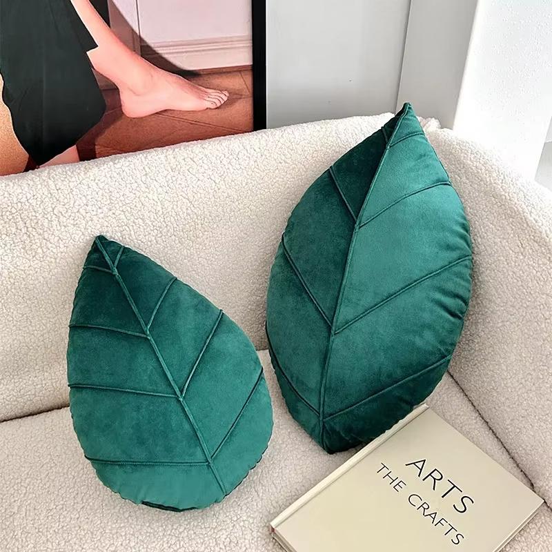 Christmas Decoration Leaf Shaped Pillows Nordic Style Minimalist Sofa Waist Cushion Living Room Home Decor Headboard Cushions