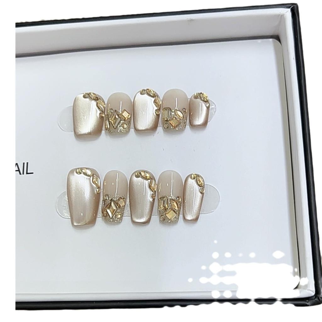 Pure Hand-made Phototherapy Wear Nail Tablets Cinnamon Milk Coffee Wear Nail Finished Product Reusable Nail Art