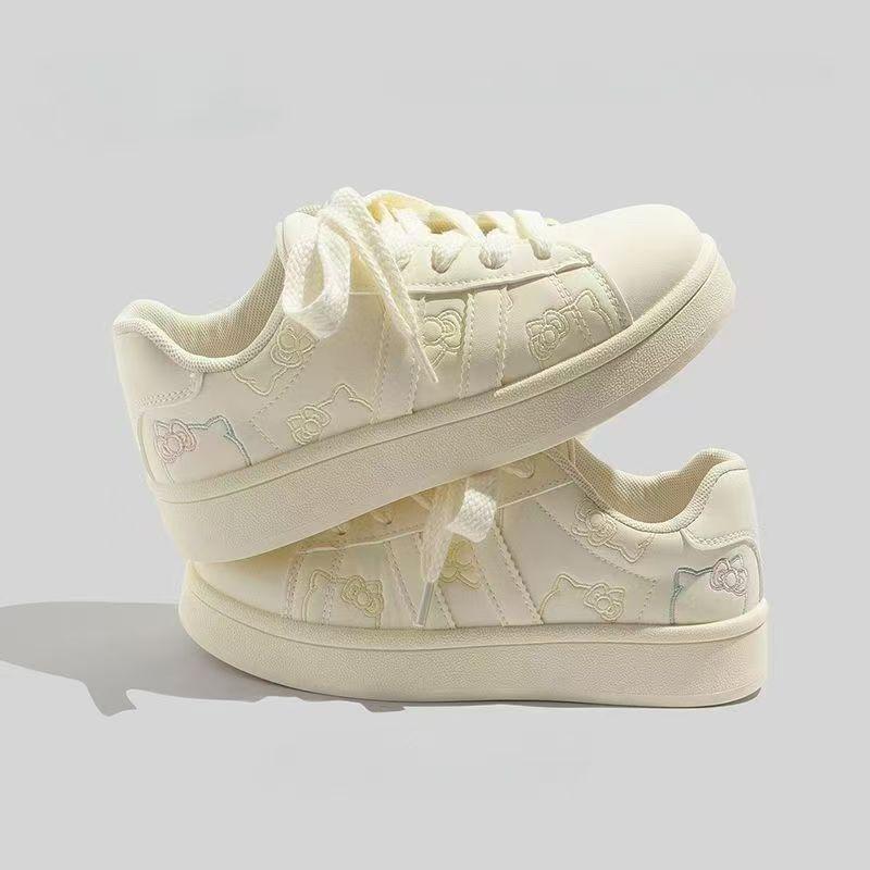 Lightweight and Versatile Women's Shoes Korean Version Breathable Platform White Shoes 2025 Autumn and Winter New Sports Shoes Casual Bread Shoes