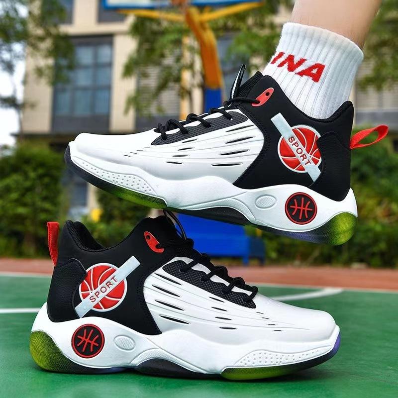 Outdoor Youth Basketball Shoes Men's Mid Top Lace Up Anti Slip Sports Shoes Men's Breathable Trendy Thick Soled Men's Shoes