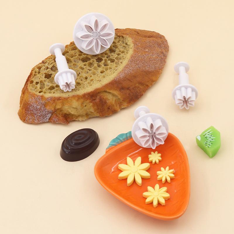 4 Pièces Petite Marguerite Printemps Imitation Réel Moule à Biscuits Plastique Cuisson Petit Moule à Gâteau Outil Fondant