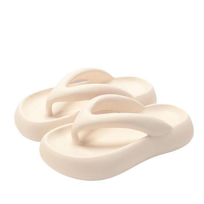 Thick-soled Flip-flops Women's Summer Fashion Outer Wear Non-slip Slippers To Increase the Height of Women's Feet Sandals Seaside Beach Shoes
