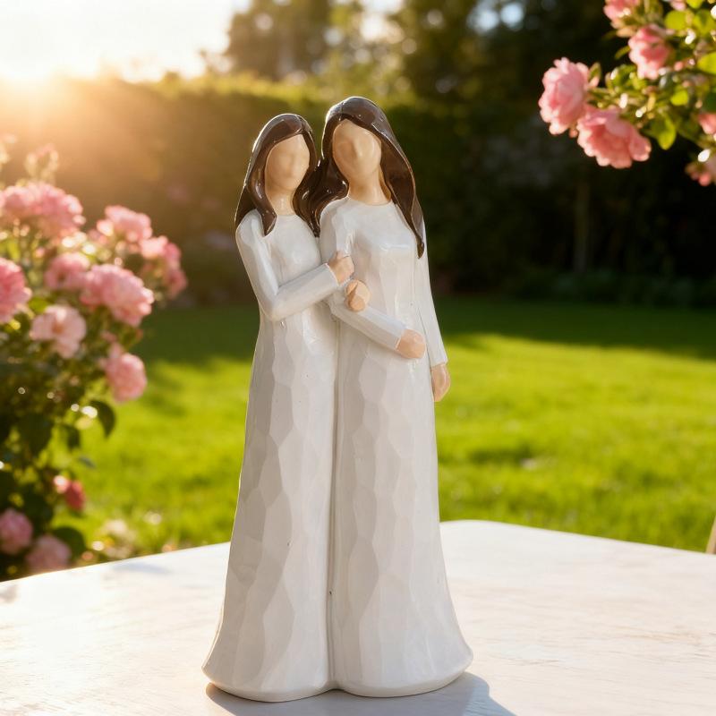 Resin Ornament Girl Holding Horse Figure Statue Angel Ornament Home Decoration Tabletop Small Ornament Crafts