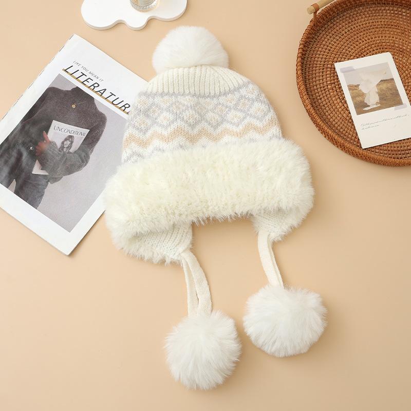 Fair Island Style Winter Plaid Bright Silk Plus Velvet Hat Versatile Sweet Ball Hat Outdoor Travel Cold Warm Hat Korean