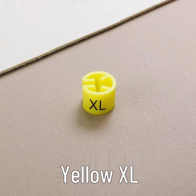 

Colorful Size Label Buttons for Clothing Display
