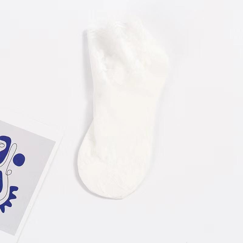 Ladies Invisible Lace Socks Thin Boat Socks Hollow Non-slip Transparent Rose Socks