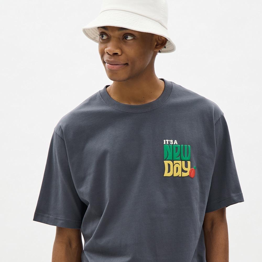 

GU от Uniqlo Graphic T 5-минутный конверт Hand Craft 1