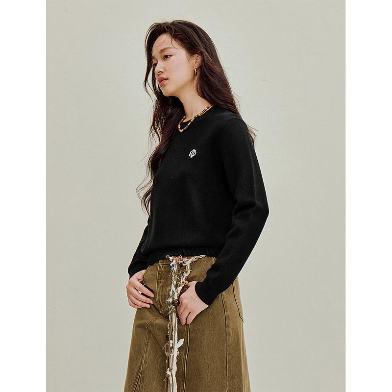 INMAN Women's Terry Loop Embroidered Pullover Sweater