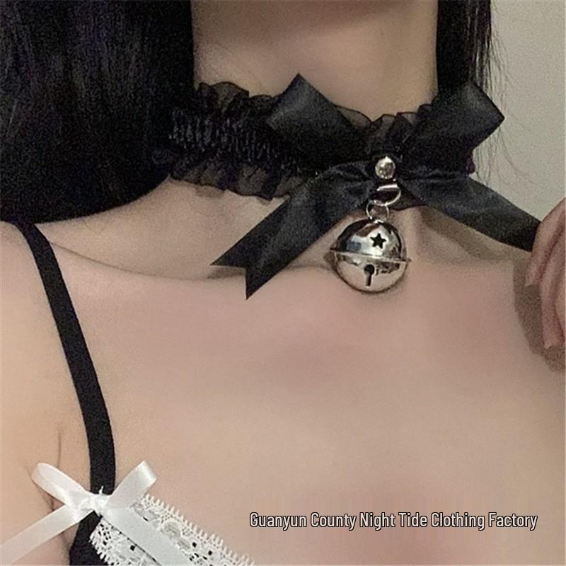 

Чокер из кружева с колокольчиками «Три жизни»: Женское рождественское ожерелье и аксессуар горничной One Size