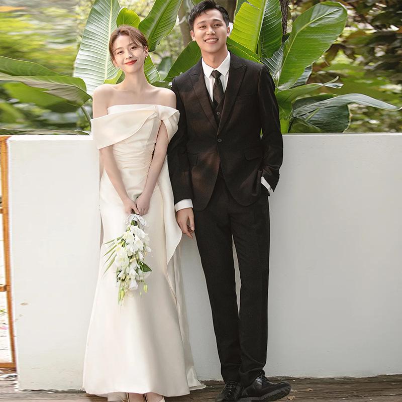 Satin shoulder light wedding dress super fairy Mori bride outdoor welcome out yarn temperament simple white evening dress