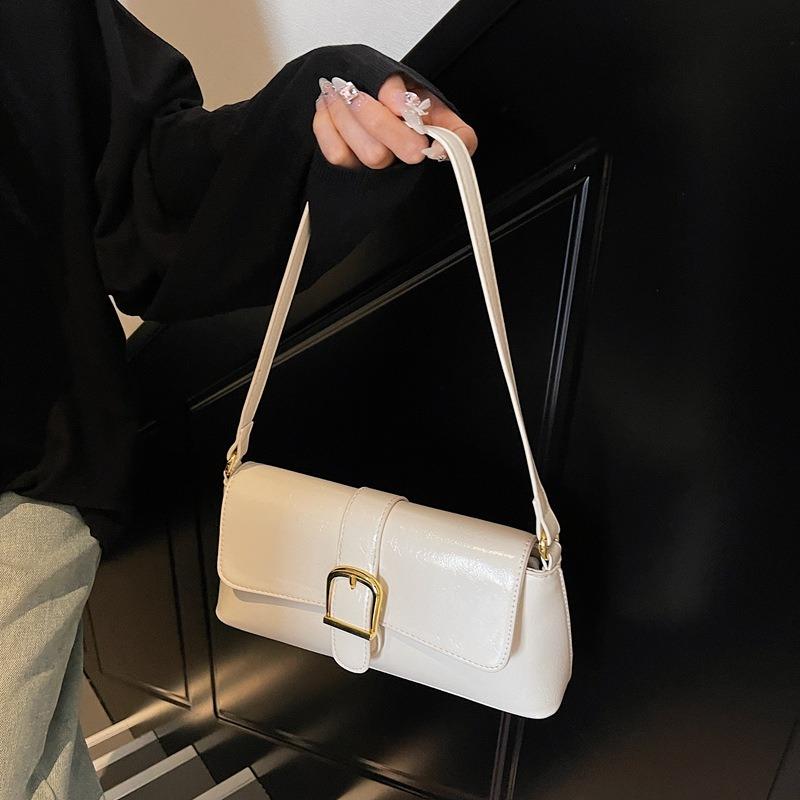 Fashion texture solid color small square bag new popular simple shoulder messenger bag underarm commuter bag