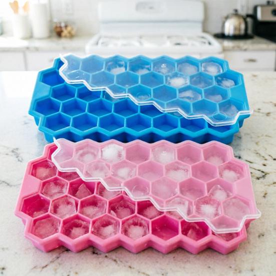Silicone Ice Cube Mold 37-Cavity Honeycomb Ice Cube Tray with Lid Large Capacity Food-Grade Mold for Freezer And Drinks