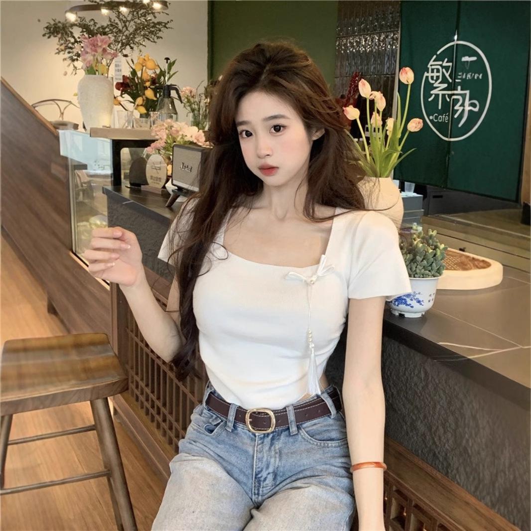 

Women s Summer 2025 Slim Fit Square Neck Short Sleeve T-Shirt – Sweet & Spicy Style One size (recommended for up to 125 pounds) белый