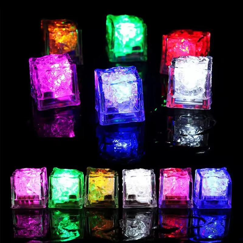 5 Pièces Glaçons LED Étanche Multicolore Clignotants Lumineux dans le Noir Pour Décoration de Mariage Fête Bar