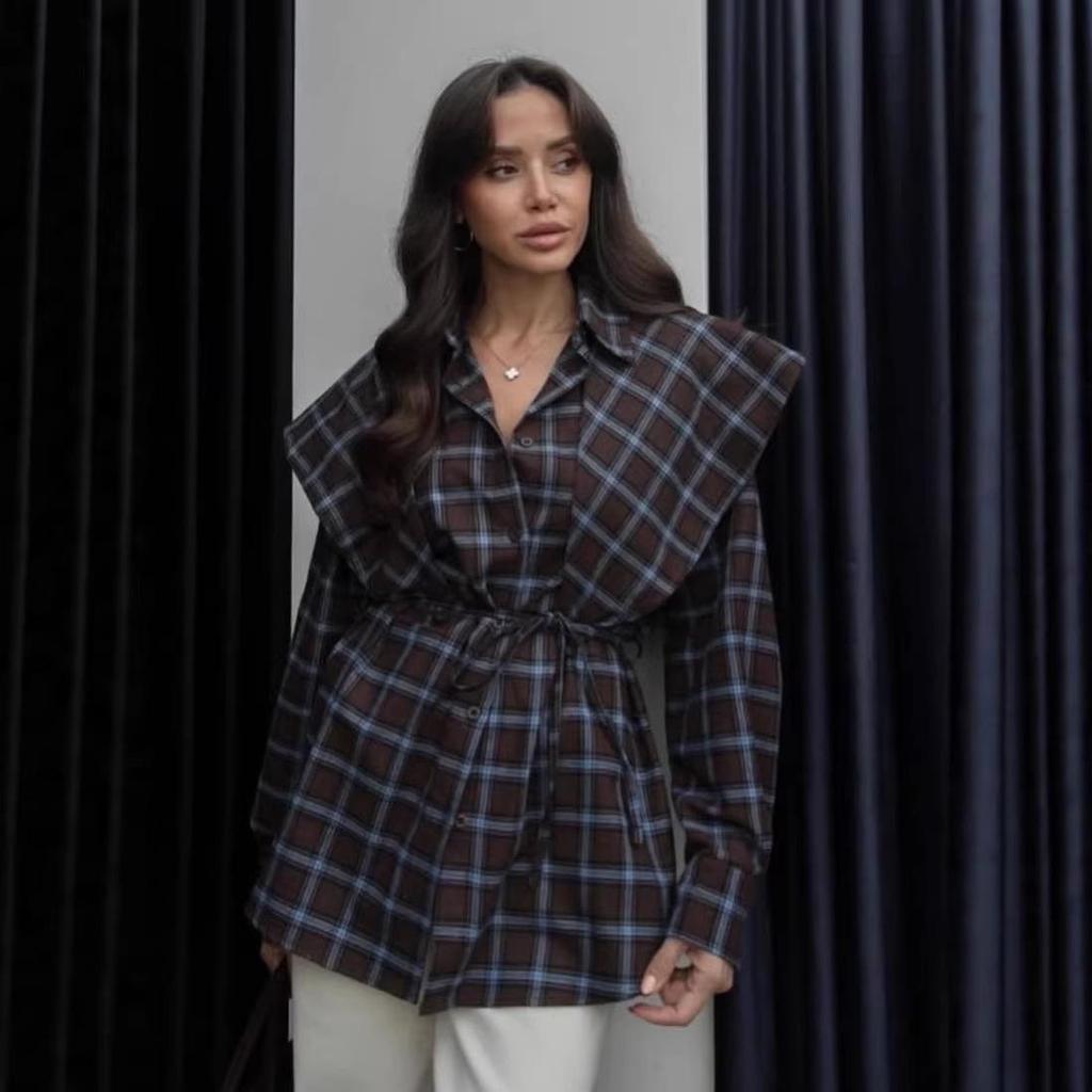 Ensemble chemise à carreaux et châle pour femmes européennes et américaines 2026: Mode Trois-en-un à Manches Longues avec Taille à Nouer.