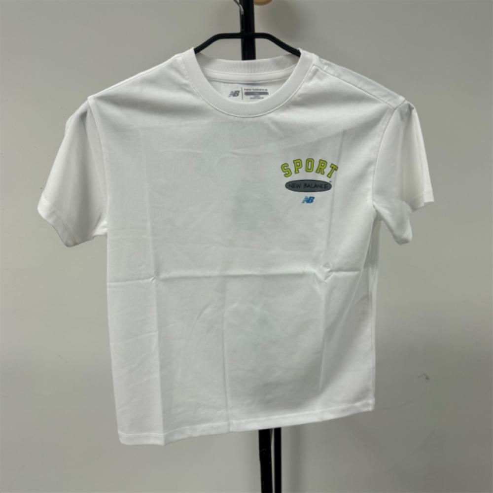 New Balance Kids Cool FuncTionaliTy IllusTraTion ShorT Sleeve T shirT Nk9egb204u NK9EGB204U 10/100