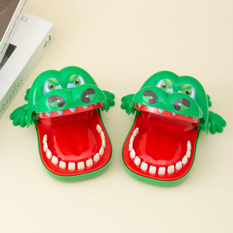 Crocodile Bite Finger Toy: Shark Tooth Game & Fierce Dog Prank for Kids