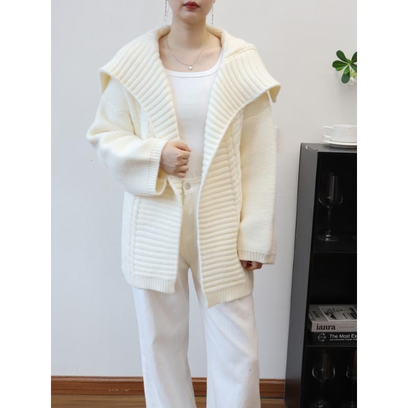 Autumn and Winter New Large Lapel Sweater Jacket Loose Lazy Style High Sense Twist Knitted Cardigan Women