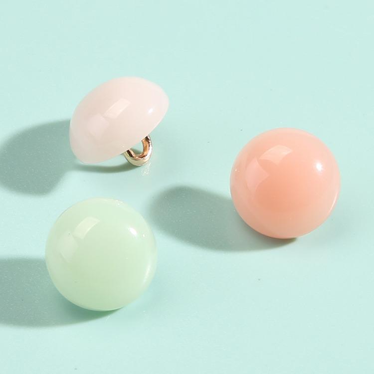 Pearl Shirt Buttons for Women: Colorful, Versatile, Exquisite Accessories