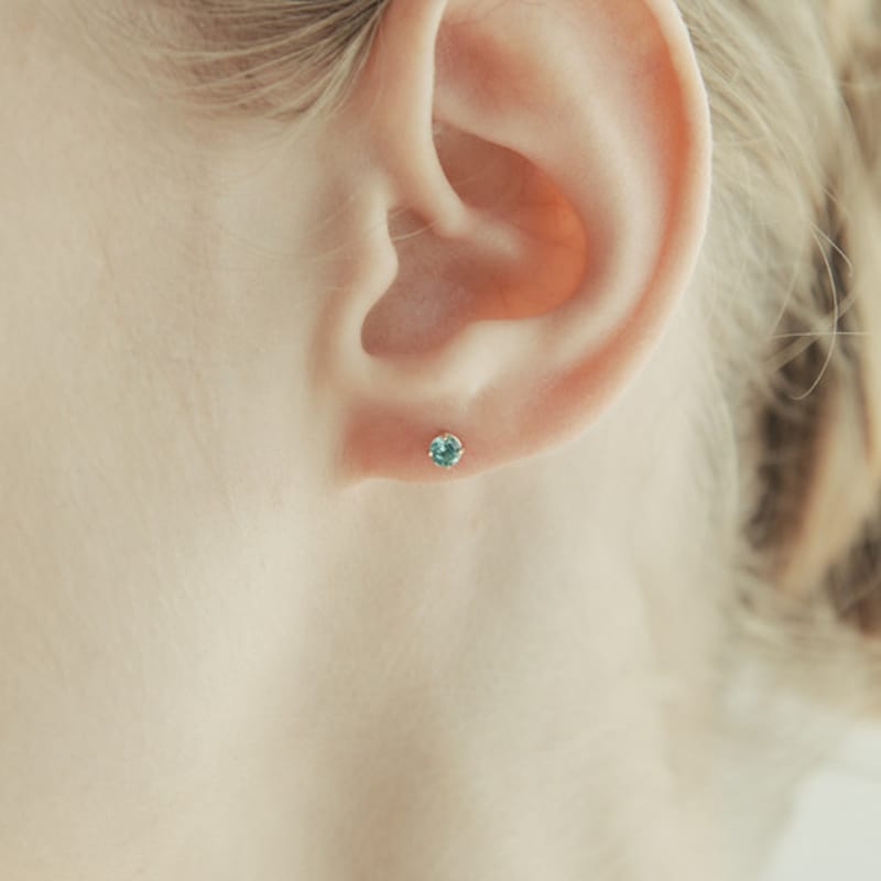 LUNNE 14k Crystal Cubic Basic Piercing (14k Gold) #B12