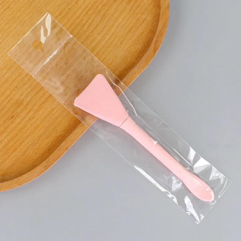

New Silicone Facial Mask Brush Soft Head with Scraper Integrated Dual-use Mud Film Brush DIY Film Adjusting Beauty Tool рожевий