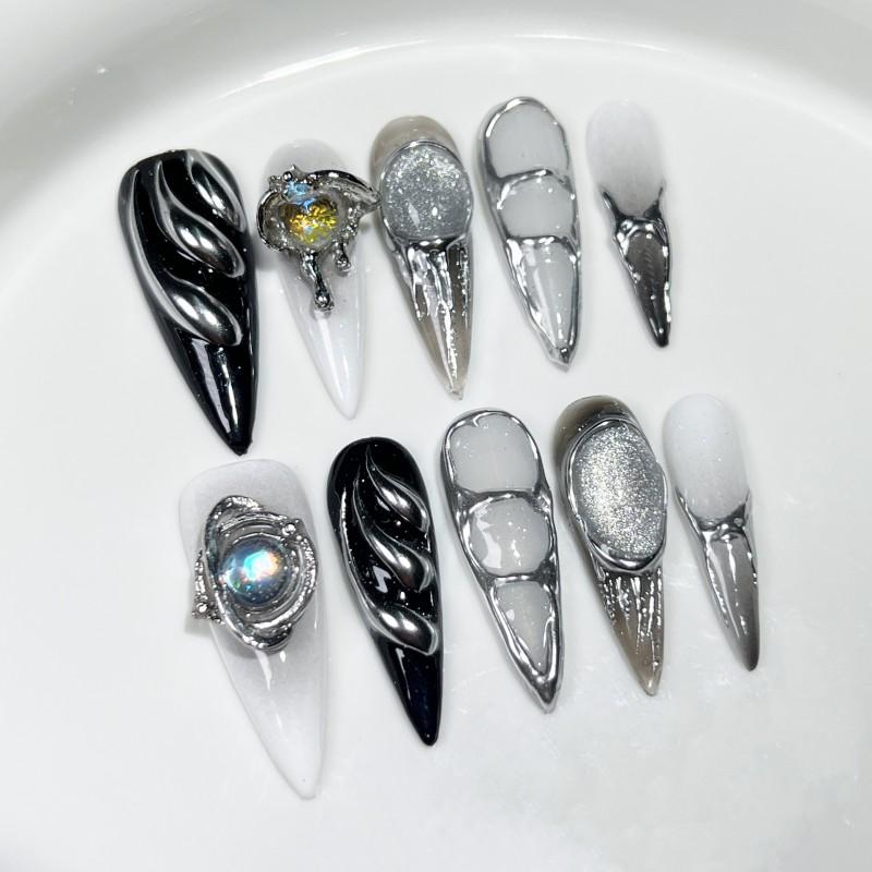 3D Embossed Nail Art Tips Long Pointed False Nails Sweet Punk Chic INS Style Wearable Press-On Women