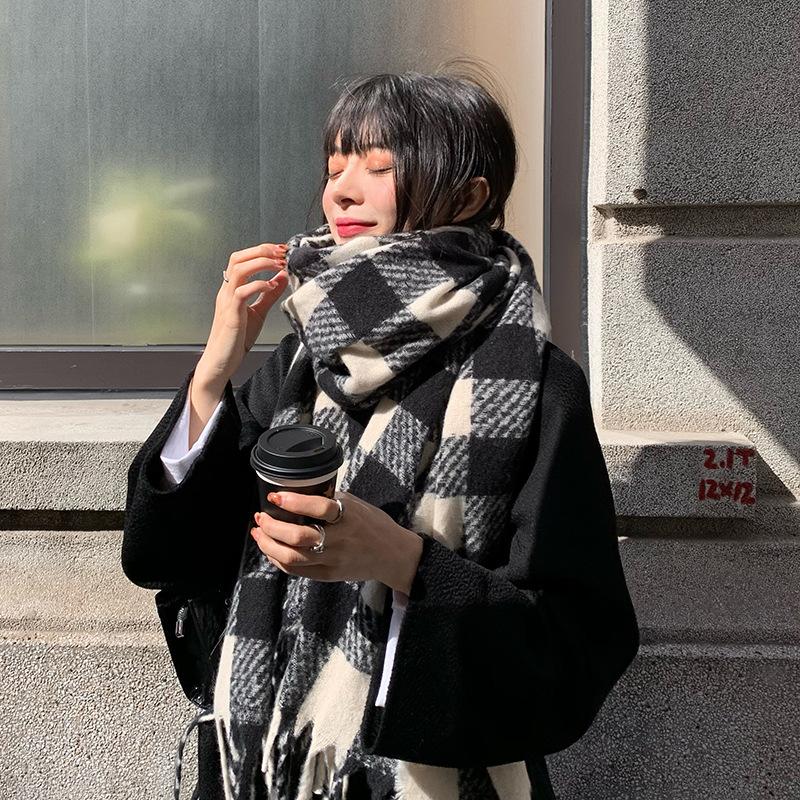 Black and White Plaid Scarf for Women in Winter British Classic Plaid Imitation Cashmere Korean Version Versatile Warm New Trend