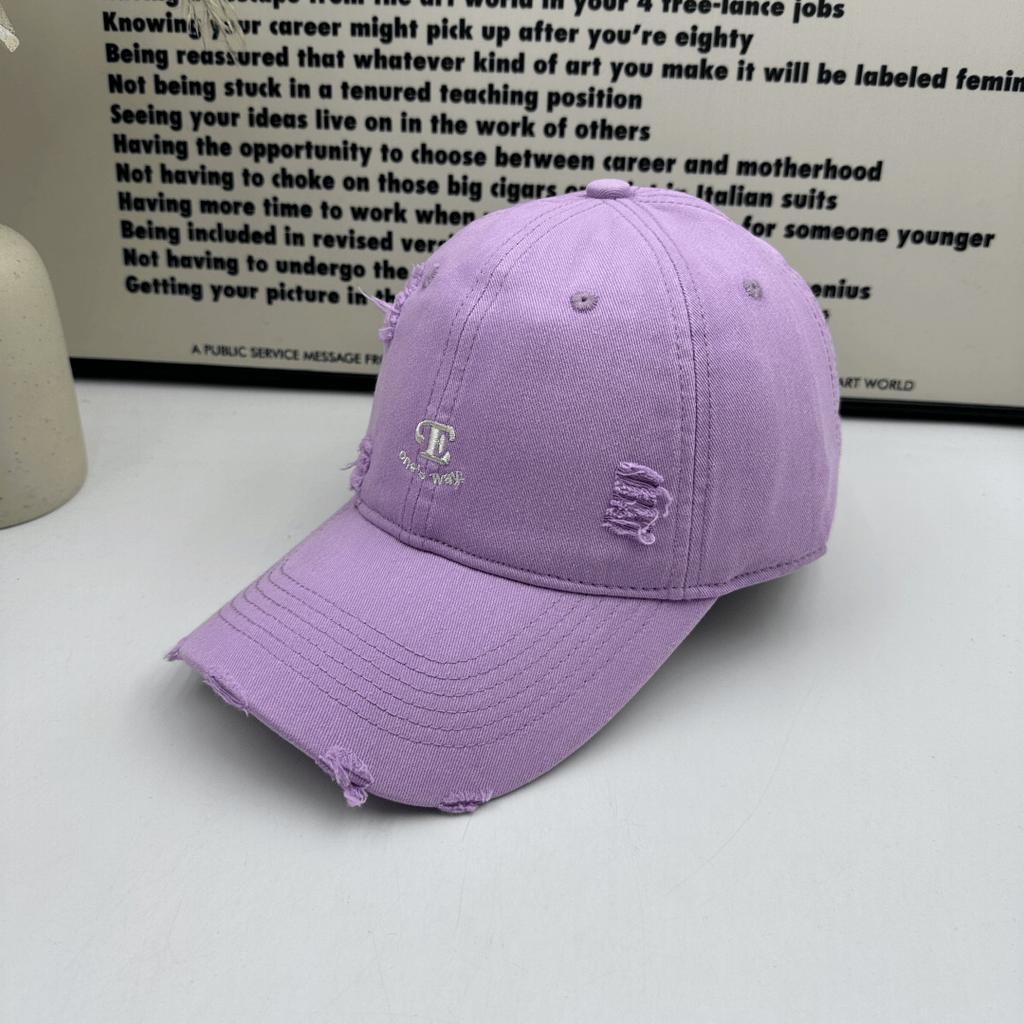 Old ripped burgundy baseball cap retro letter embroidery soft top cap trendy brand street versatile shade