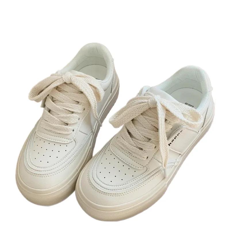 Fashion 2024 Autumn/Winter New Women's Casual White Shoes Retro Round Head Strap Thick Bottom Skateboarding Shoes