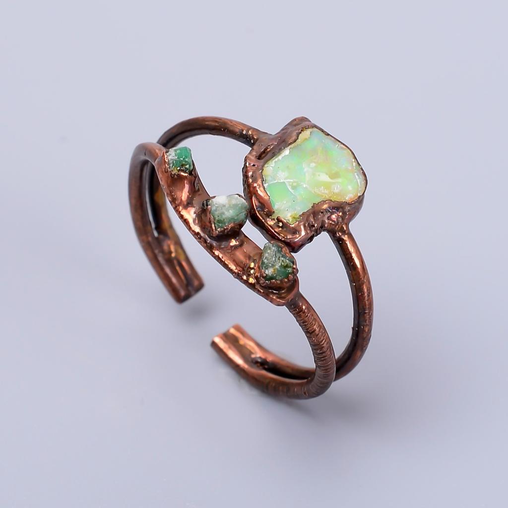 Ausgefallener Äthiopischer Opal Edelstein Kupfer Ewigkeit Elektrogeformter Freundschaftstagsring V-67