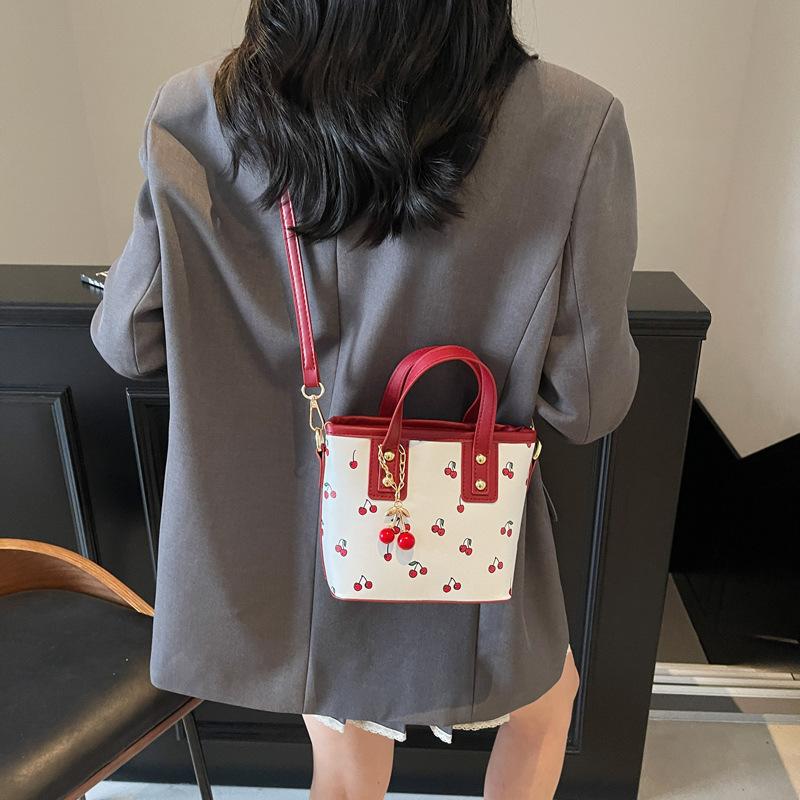 This Year's Popular Cherry Bag Women's Autumn and Winter Retro 2025 New Fashion Shoulder Messenger Bag Handbag