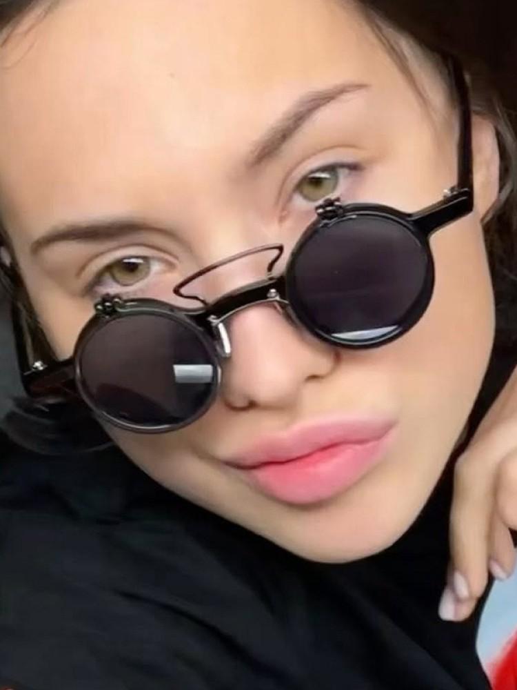 Y2K Trendy Vintage Sunglasses Men Women Hip Hop Accessories Designer Retro Round Small Frame Fashion Metal Steam Punk Eyeglasses