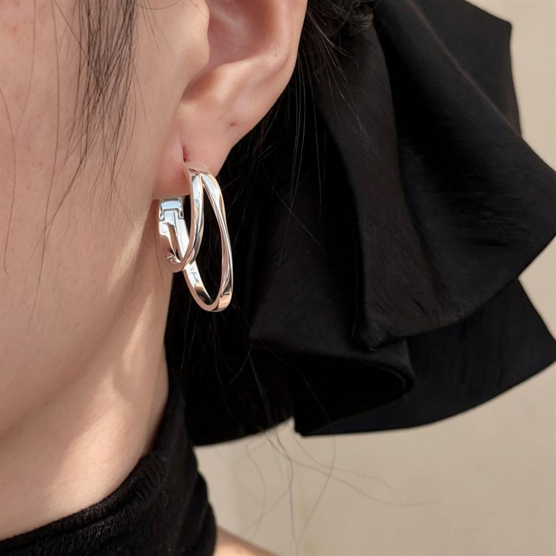 Korean Light Luxury Silver Double-Layer Round Intersecting Versatile Earrings