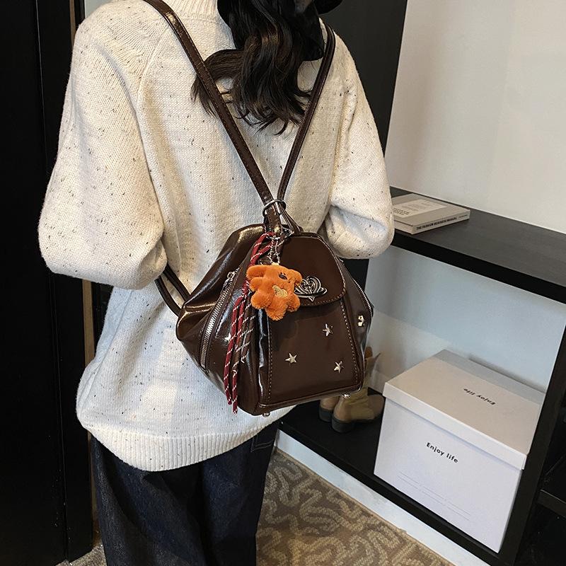2025 new fashion trend versatile backpack women's bag shoulder bag high-end foreign style small backpack