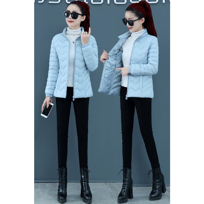 

Women s Short Cotton-padded Clothes, New Fashion Cotton-padded Jackets, Down Cotton, Light and Slim-fitting Warm Cotton-padded Jackets. XL небо синє кольору