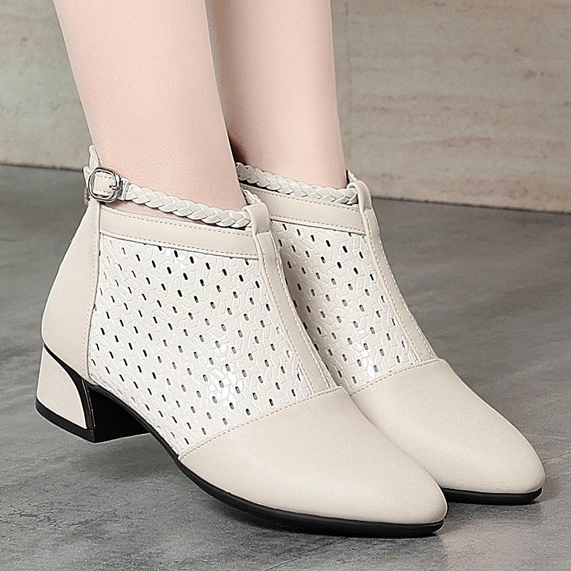 Fashion Summer Short Boots Thin 2025 New Martin Boots Breathable Hollow Boots Women's Single Boots Versatile Chelsea Women's Boots