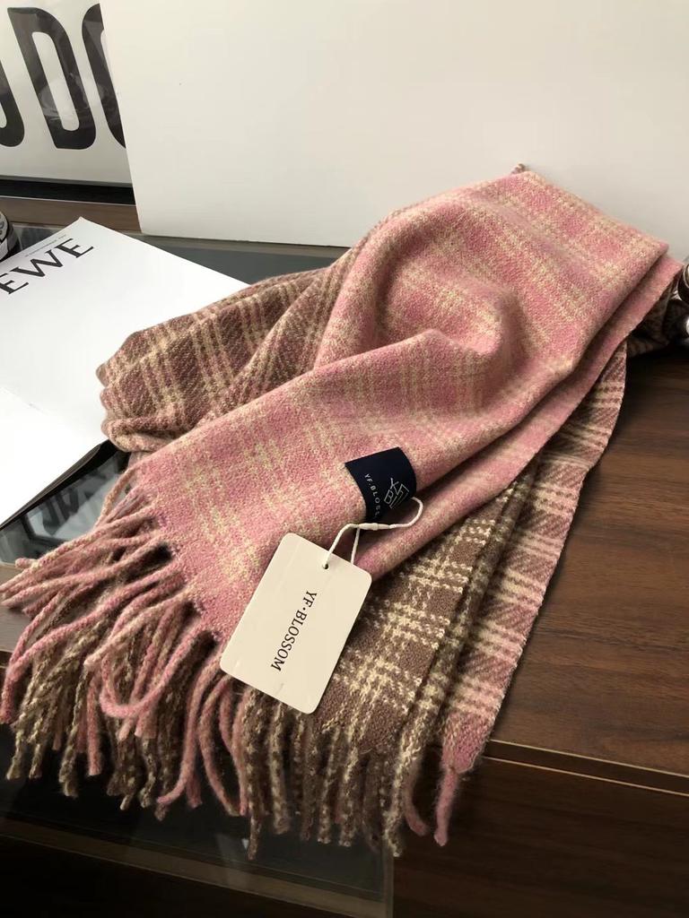 Unisex Winter Comfort Scarf Thermal Fleece Neck Wrap For Men Women Cold-Resistant Daily Wear Decorate The Gift