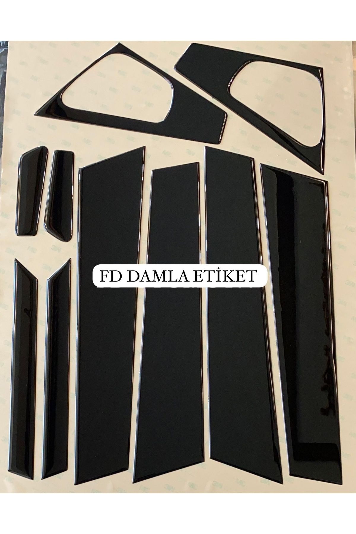 

Renault Clio 4 Hb Piano Black Parlak Siyah Kapı Direk Set Özel Dizayn