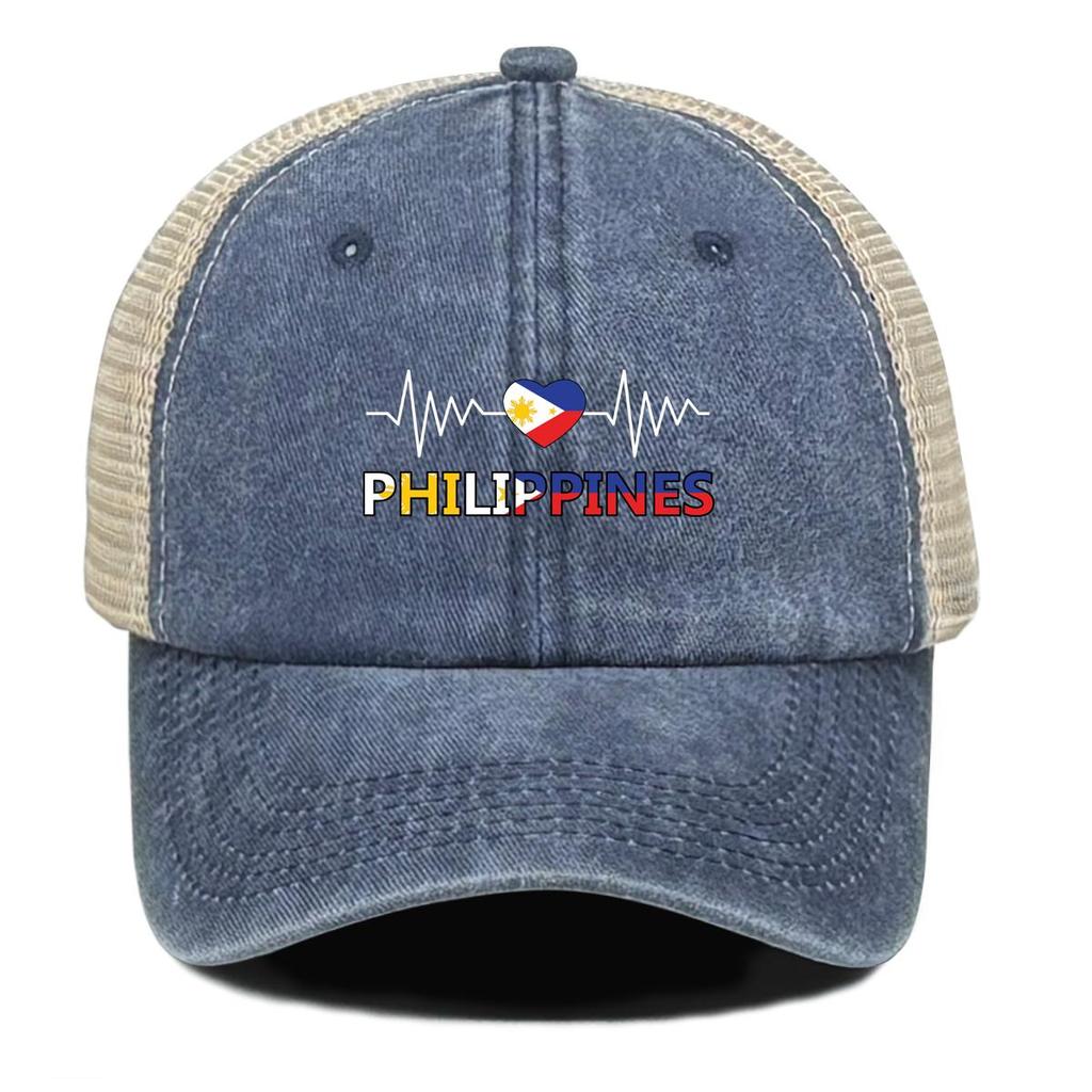 Heart Waves Philippine Flag Print Adjustable Mesh Cap, Patriotic Flat Cap Stylish Vintage-Inspired Polyester Slouchy Snapback Sun Hat