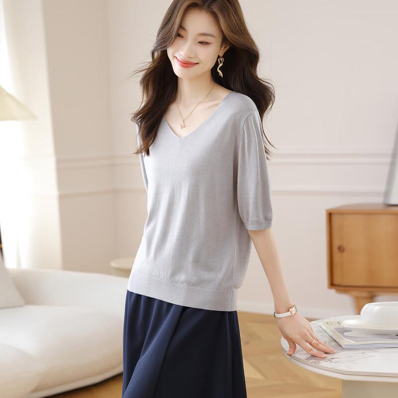 Srcr Women's Thin V-Neck Short Sleeve Knit Top