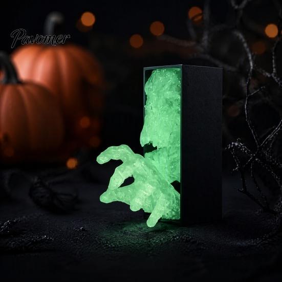 Glow-in-the-Dark Skull Figurine 3D Printed Hand Figurine, Ghost Statue, Horror Theme Party Props Skeleton Ornament for Home Office Desk Bookshelf