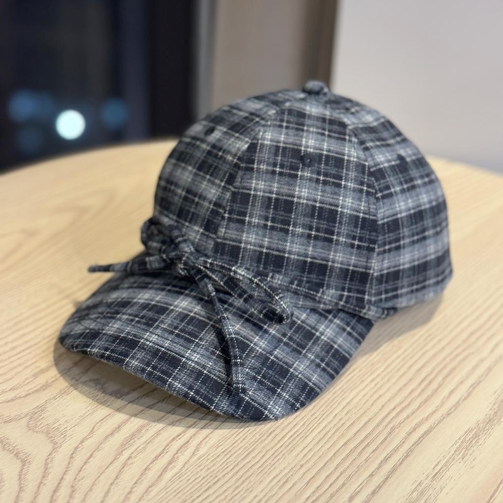 New Autumn and Winter All Match Striped Plaid Soft Top Woolen Baseball Hat for Women Cute Bow Tie Rope Peaked Hat Trendy
